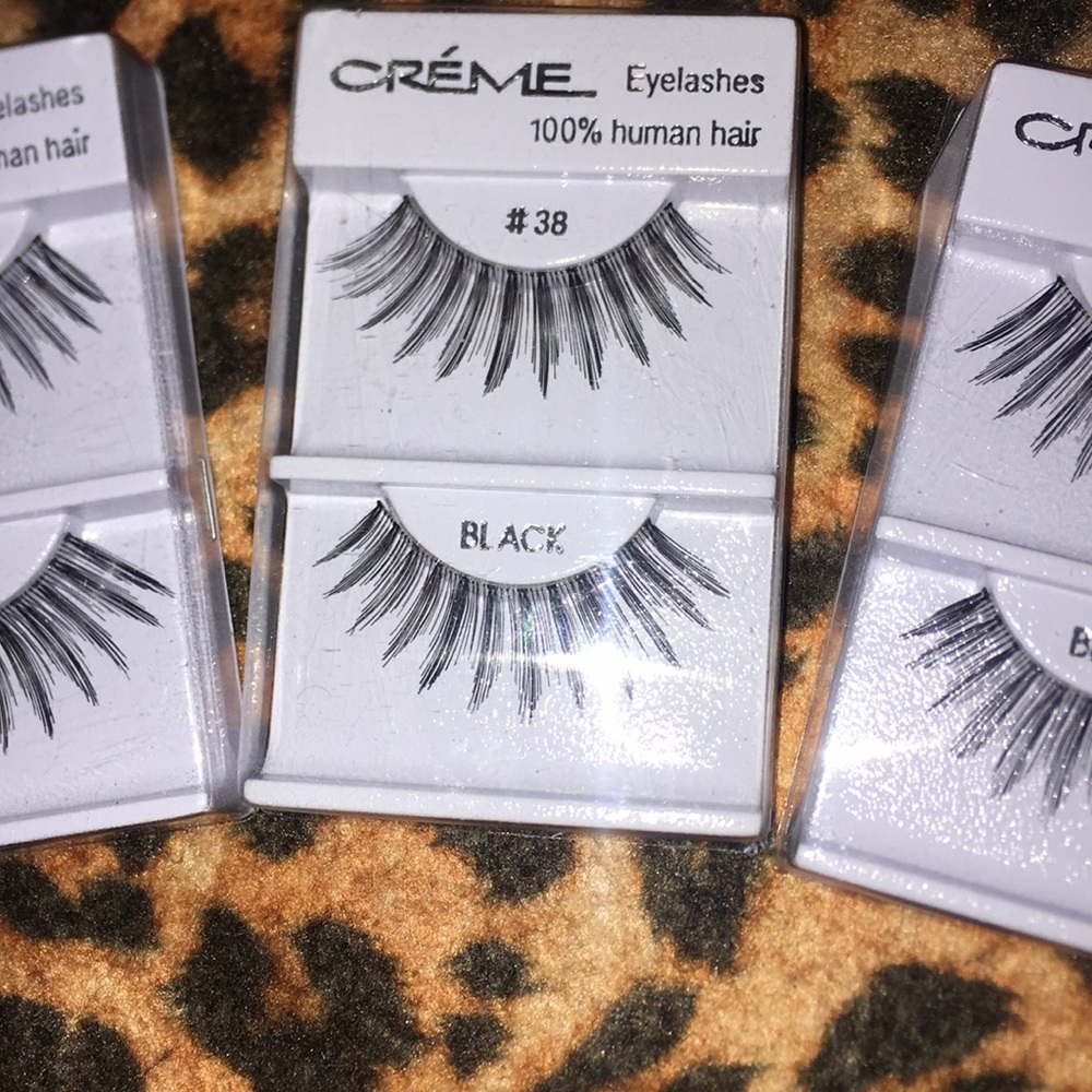Eye Lashes - Picture 2 of 2